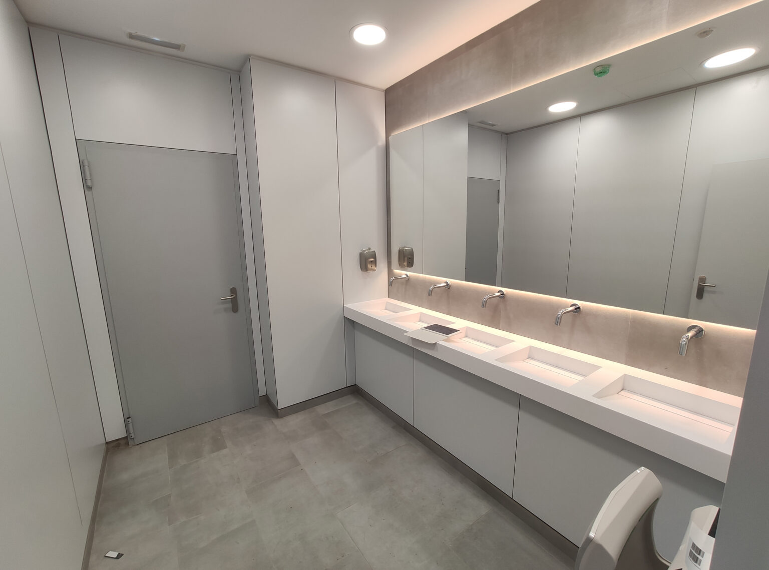 04 obra interior baño